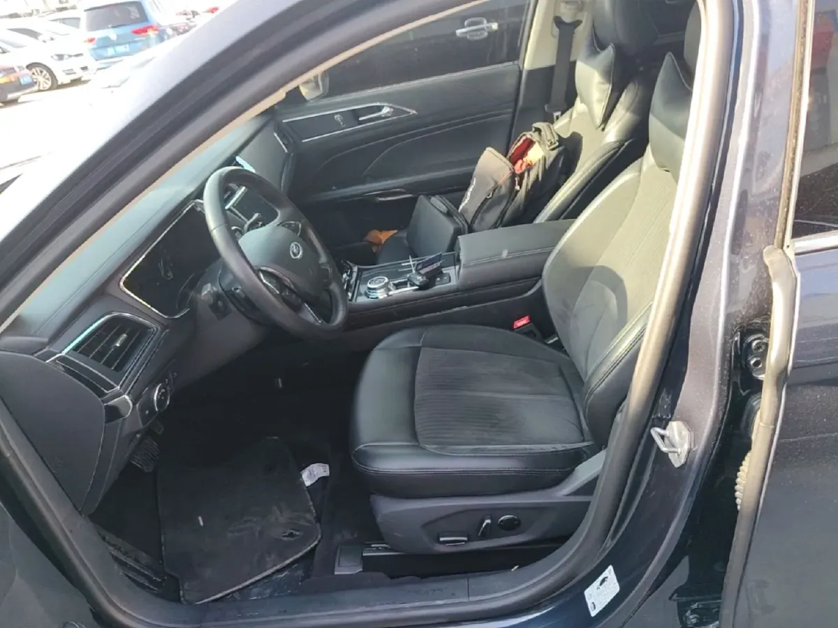 2019 Ford Taurus 2.0T 245HP L4 8AT,autocango,china used car exporter,china ev exporter,chinese used car exporter,chinese used ev exporter