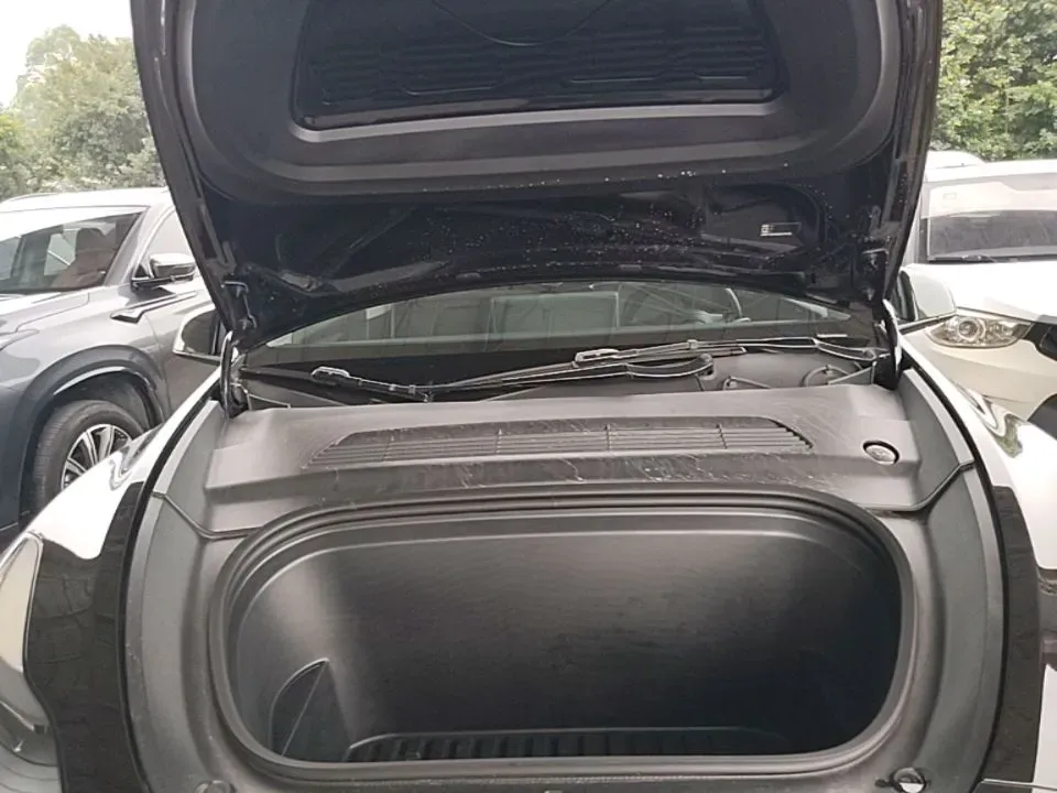 2022 Tesla Model Y BEV 60KWH,autocango,china used car exporter,china ev exporter,chinese used car exporter,chinese used ev exporter
