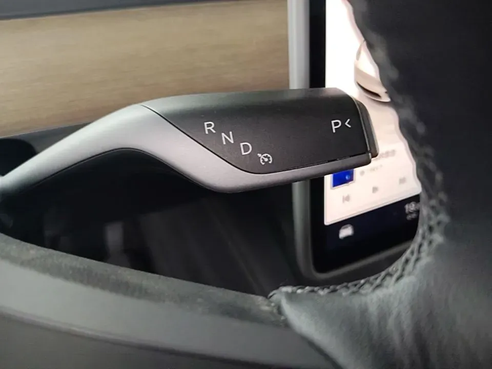 2022 Tesla Model Y BEV 60KWH,autocango,china used car exporter,china ev exporter,chinese used car exporter,chinese used ev exporter