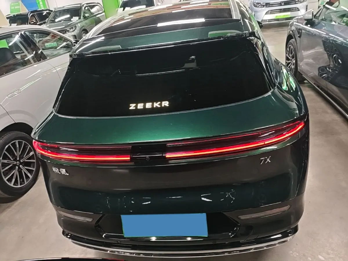 2025 Zeekr 7X BEV 100KWH,autocango,china used car exporter,china ev exporter,chinese used car exporter,chinese used ev exporter