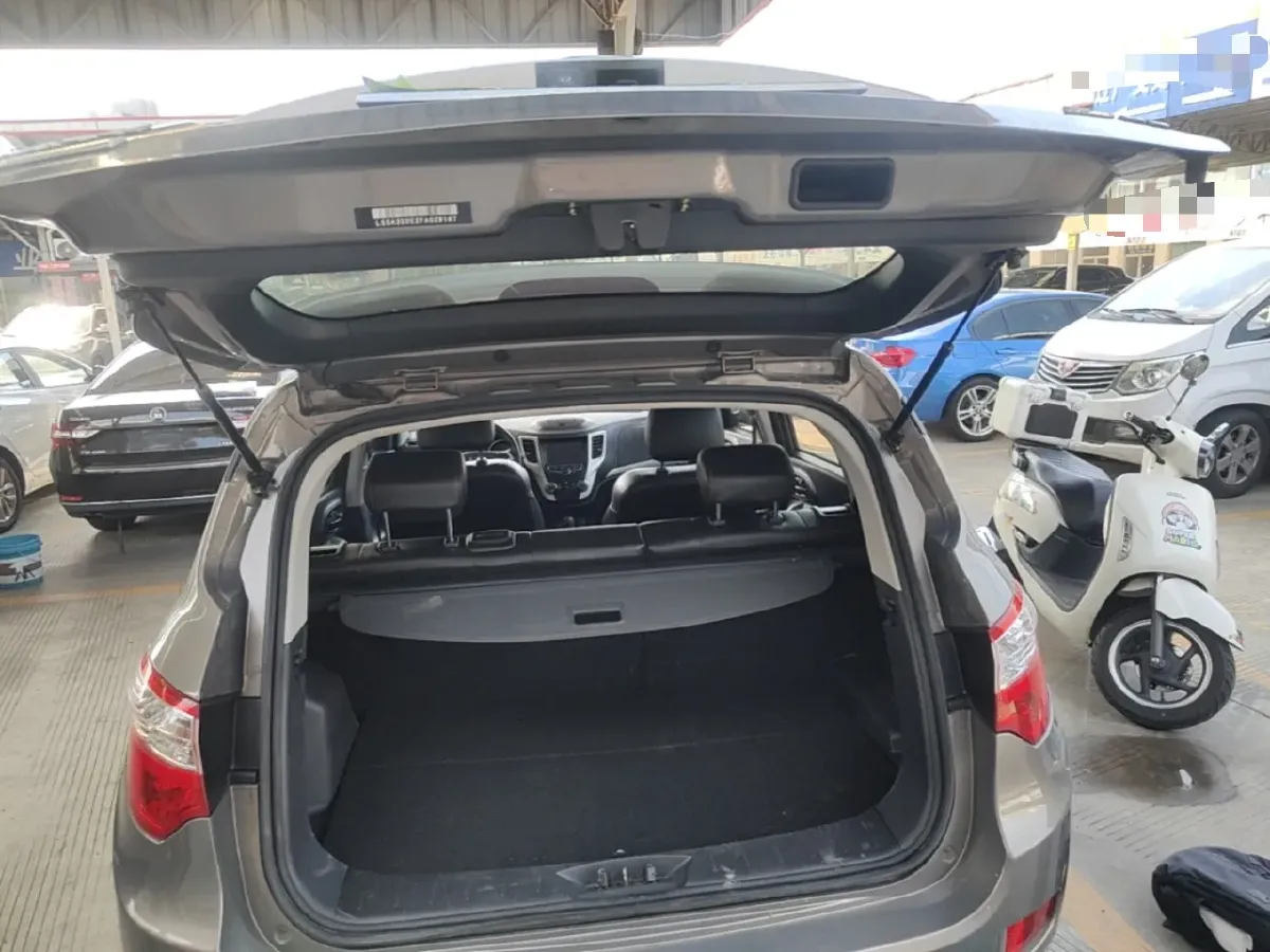 2015 ChangAn CS35 1.6L 125HP L4 4AT,autocango,china used car exporter,china ev exporter,chinese used car exporter,chinese used ev exporter