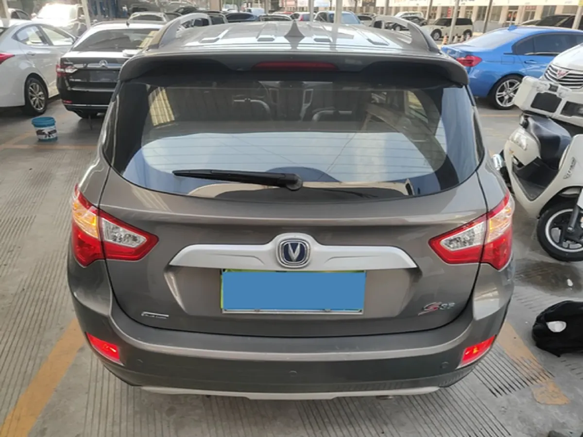 2015 ChangAn CS35 1.6L 125HP L4 4AT,autocango,china used car exporter,china ev exporter,chinese used car exporter,chinese used ev exporter