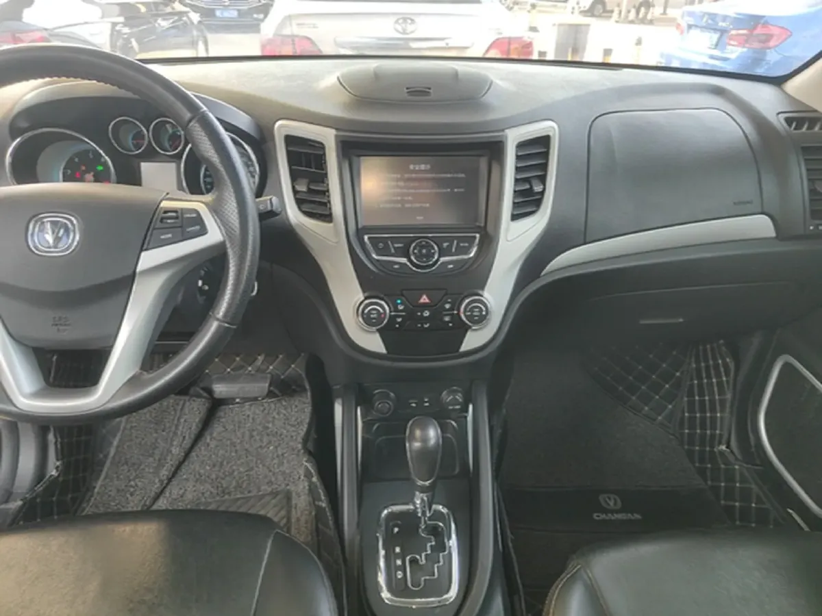 2015 ChangAn CS35 1.6L 125HP L4 4AT,autocango,china used car exporter,china ev exporter,chinese used car exporter,chinese used ev exporter