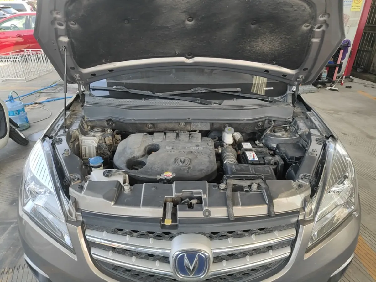 2015 ChangAn CS35 1.6L 125HP L4 4AT,autocango,china used car exporter,china ev exporter,chinese used car exporter,chinese used ev exporter