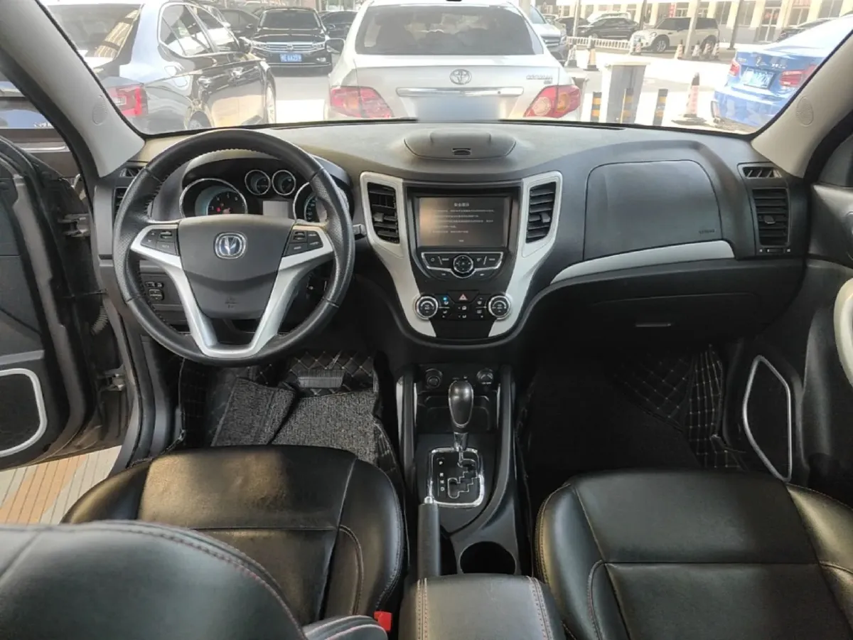 2015 ChangAn CS35 1.6L 125HP L4 4AT,autocango,china used car exporter,china ev exporter,chinese used car exporter,chinese used ev exporter