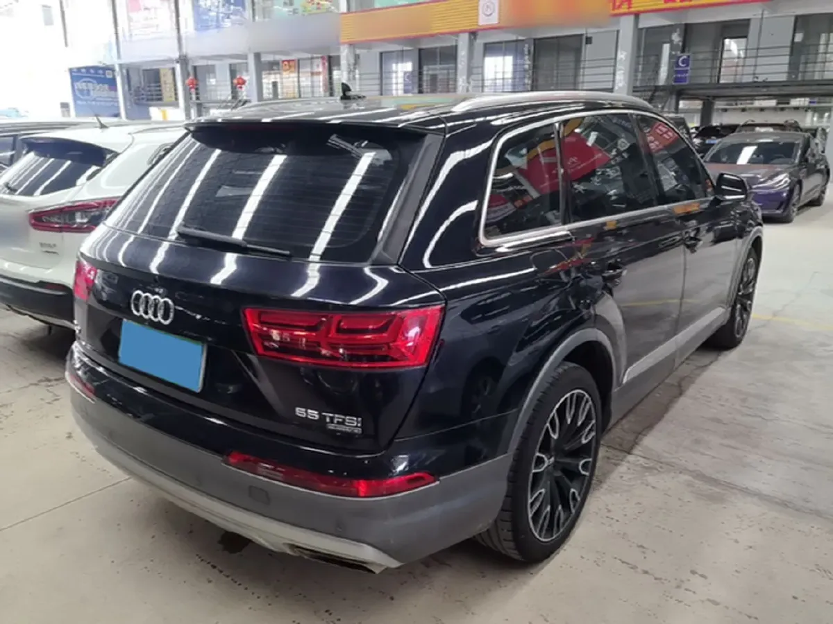 2018 Audi Q7 3.0T 333HP V6 8AT,autocango,china used car exporter,china ev exporter,chinese used car exporter,chinese used ev exporter