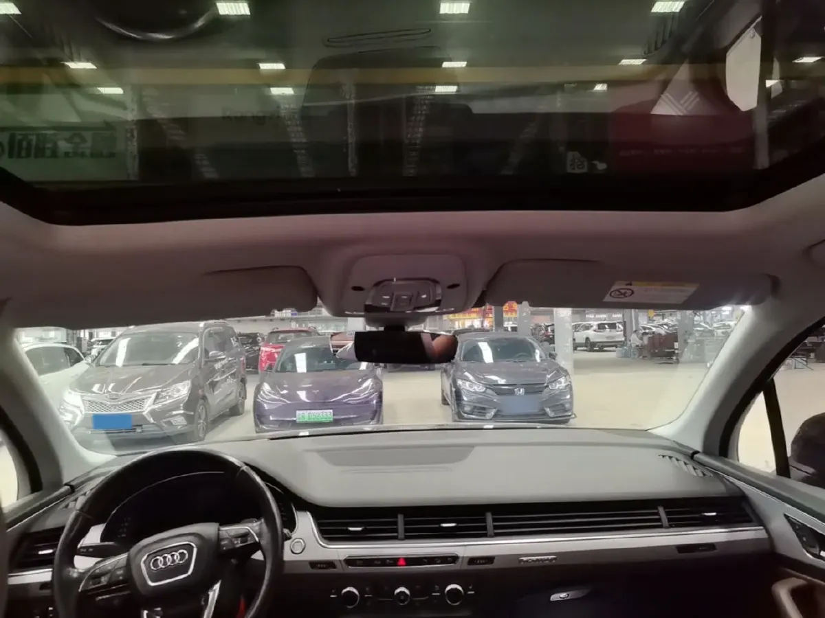 2018 Audi Q7 3.0T 333HP V6 8AT,autocango,china used car exporter,china ev exporter,chinese used car exporter,chinese used ev exporter