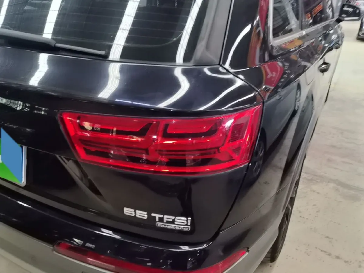 2018 Audi Q7 3.0T 333HP V6 8AT,autocango,china used car exporter,china ev exporter,chinese used car exporter,chinese used ev exporter