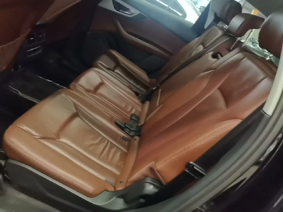 2018 Audi Q7 3.0T 333HP V6 8AT,autocango,china used car exporter,china ev exporter,chinese used car exporter,chinese used ev exporter