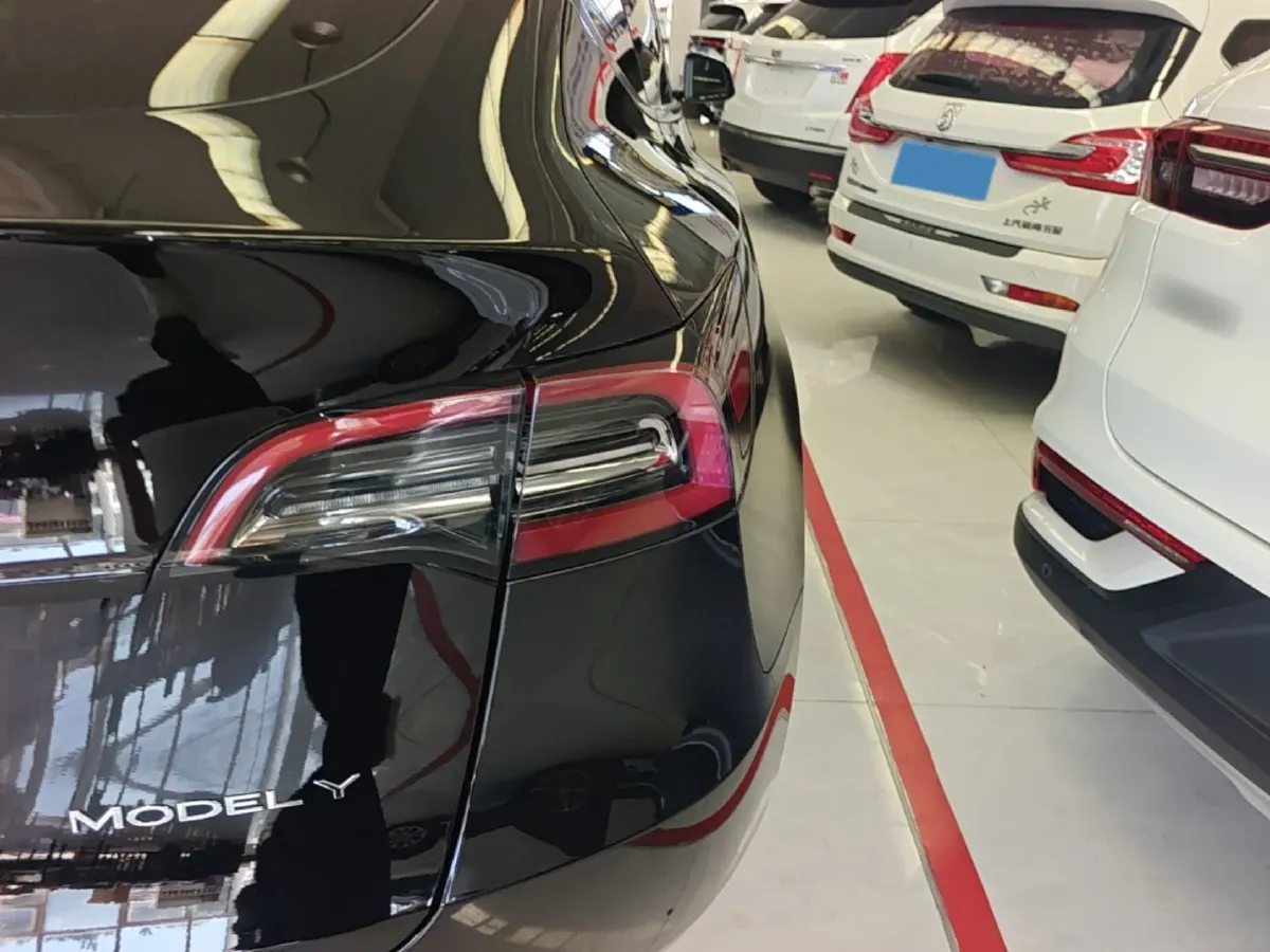 2023 Tesla Model Y BEV 60KWH,autocango,china used car exporter,china ev exporter,chinese used car exporter,chinese used ev exporter