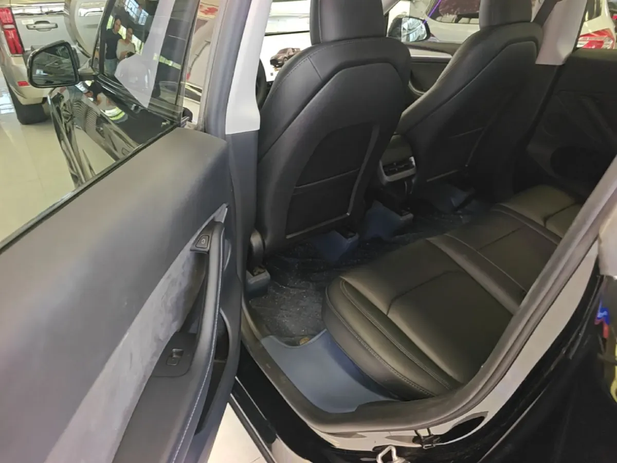 2023 Tesla Model Y BEV 60KWH,autocango,china used car exporter,china ev exporter,chinese used car exporter,chinese used ev exporter