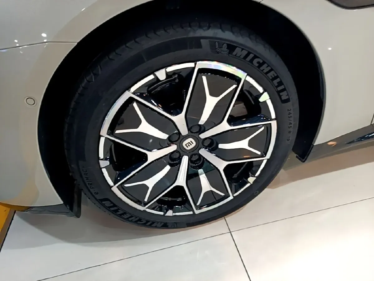 2024 MI SU7 BEV 73.6KWH,autocango,china used car exporter,china ev exporter,chinese used car exporter,chinese used ev exporter