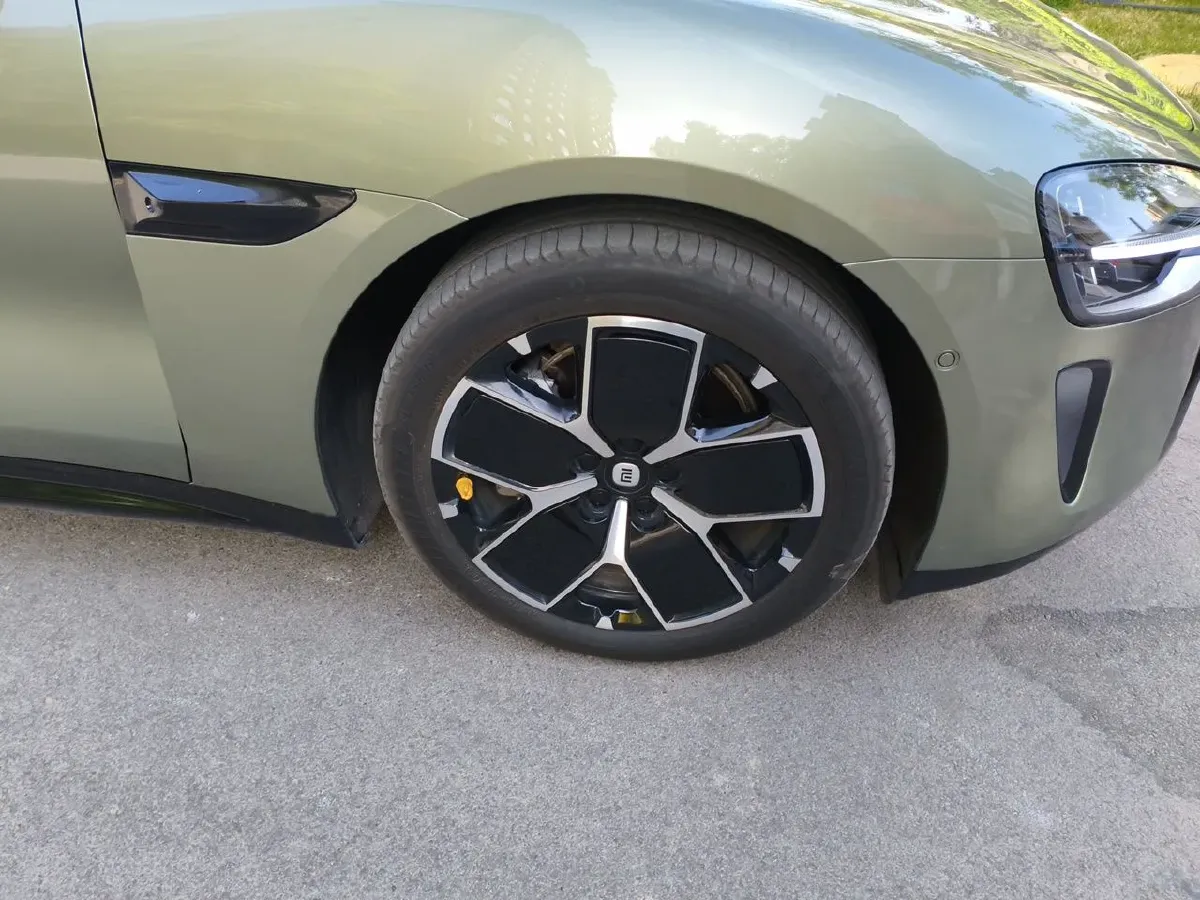 2024 MI SU7 BEV 73.6KWH,autocango,china used car exporter,china ev exporter,chinese used car exporter,chinese used ev exporter
