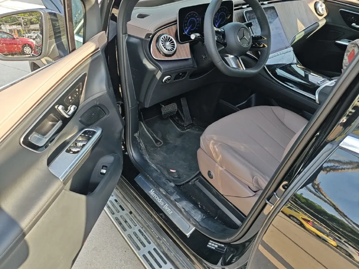 2024 Mercedes-Benz EQE SUV BEV 96.1KWH,autocango,china used car exporter,china ev exporter,chinese used car exporter,chinese used ev exporter