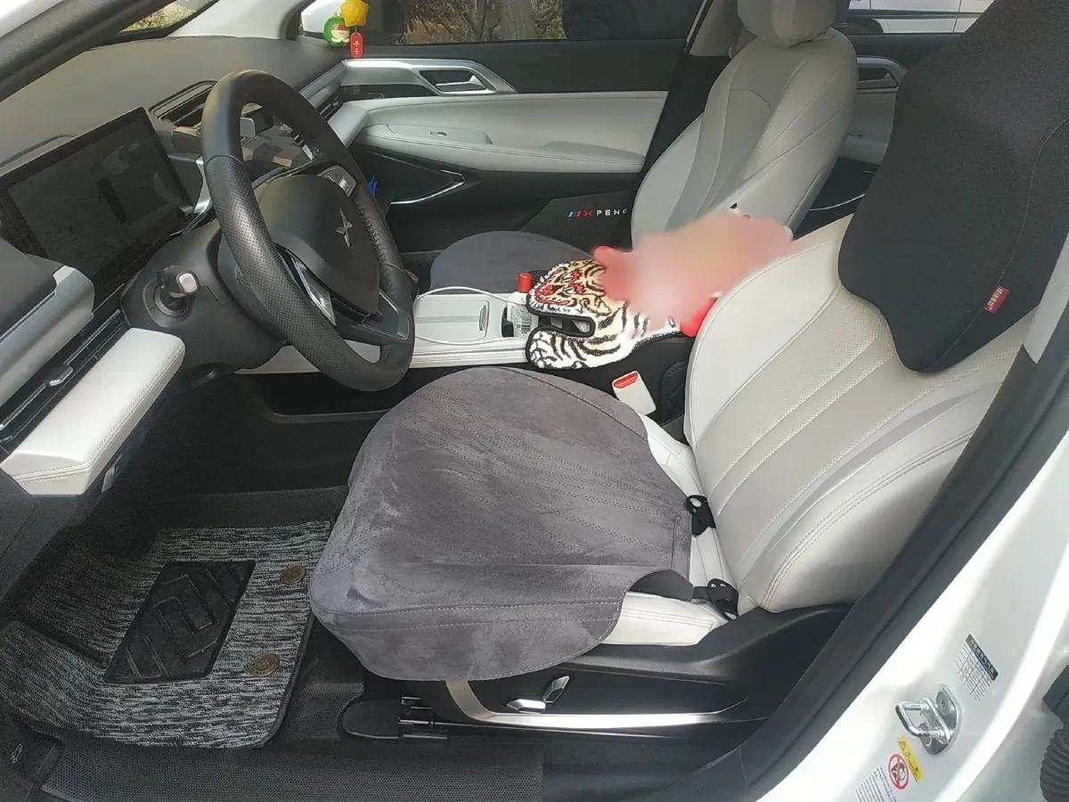 2024 Xpeng P5 BEV 55.4KWH,autocango,china used car exporter,china ev exporter,chinese used car exporter,chinese used ev exporter