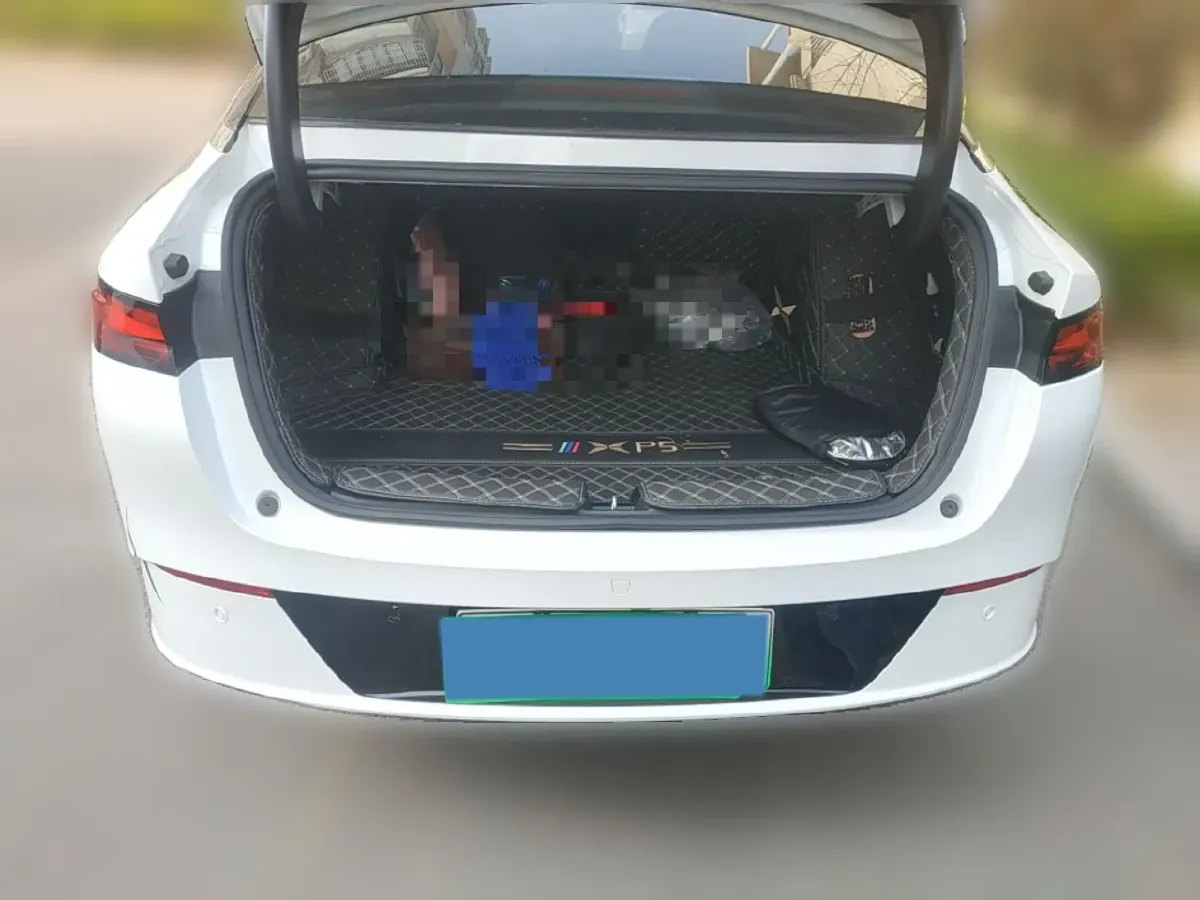 2024 Xpeng P5 BEV 55.4KWH,autocango,china used car exporter,china ev exporter,chinese used car exporter,chinese used ev exporter