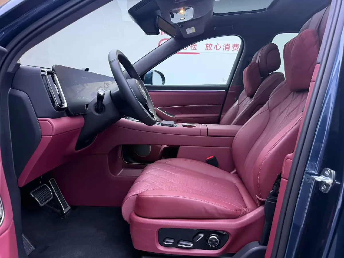 2025 Li L9 Range Extended 154HP REEV,autocango,china used car exporter,china ev exporter,chinese used car exporter,chinese used ev exporter