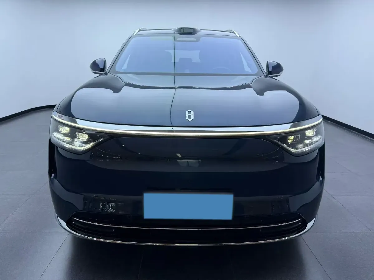 2025 Li L9 Range Extended 154HP REEV,autocango,china used car exporter,china ev exporter,chinese used car exporter,chinese used ev exporter