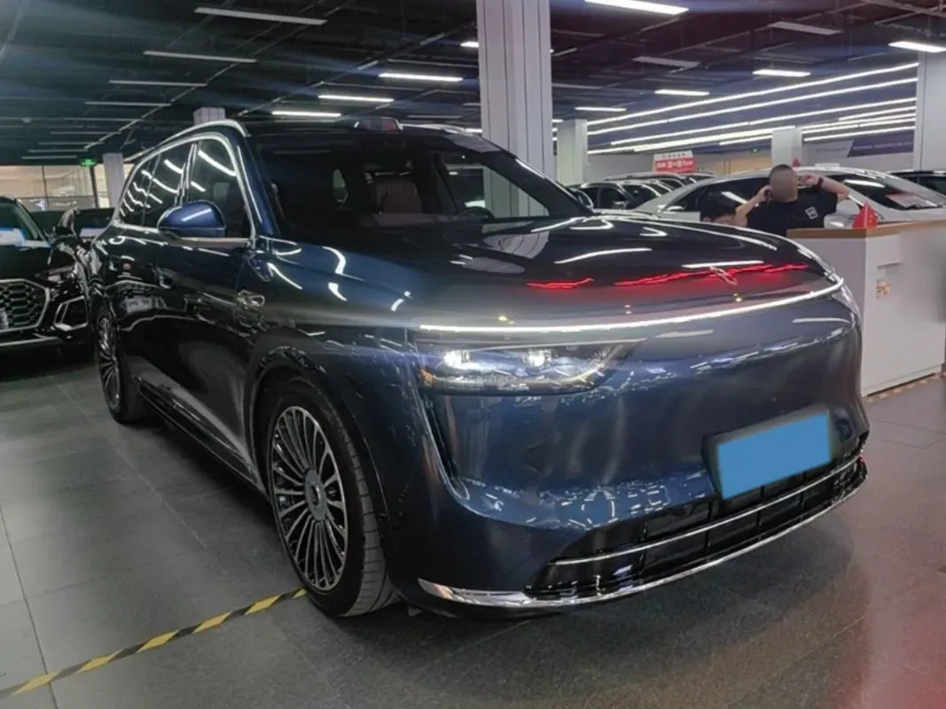 2025 Li L9 Range Extended 154HP REEV,autocango,china used car exporter,china ev exporter,chinese used car exporter,chinese used ev exporter