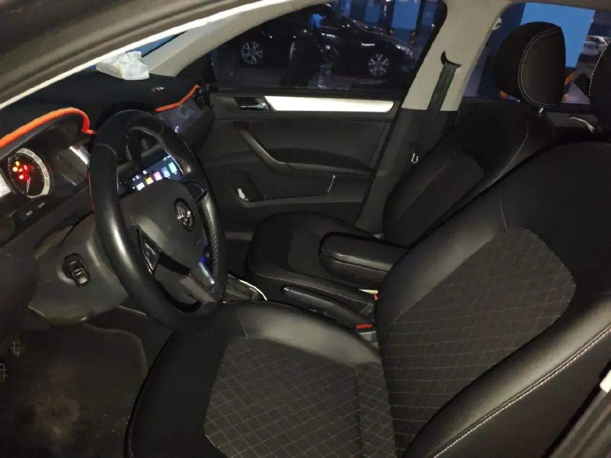 2019 Honda Crider 1.0T 122HP L3 CVT,autocango,china used car exporter,china ev exporter,chinese used car exporter,chinese used ev exporter