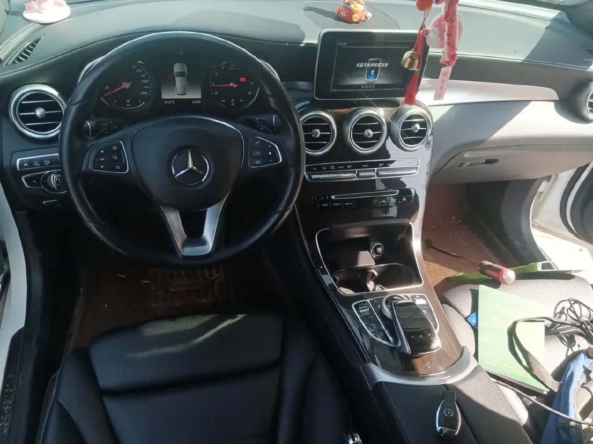 2018 Mercedes-Benz GLC Class 2.0T 211HP L4 9AT,autocango,china used car exporter,china ev exporter,chinese used car exporter,chinese used ev exporter