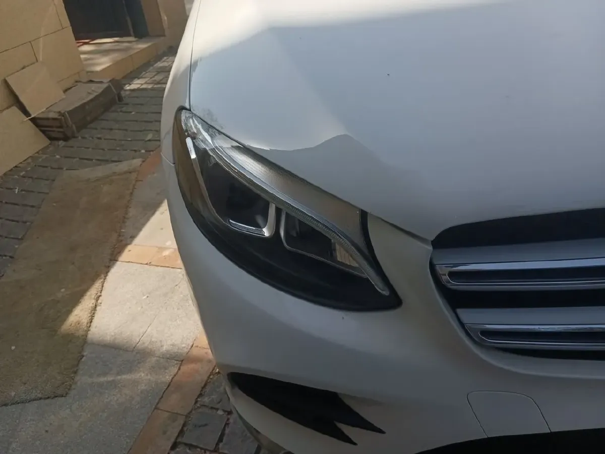 2018 Mercedes-Benz GLC Class 2.0T 211HP L4 9AT,autocango,china used car exporter,china ev exporter,chinese used car exporter,chinese used ev exporter