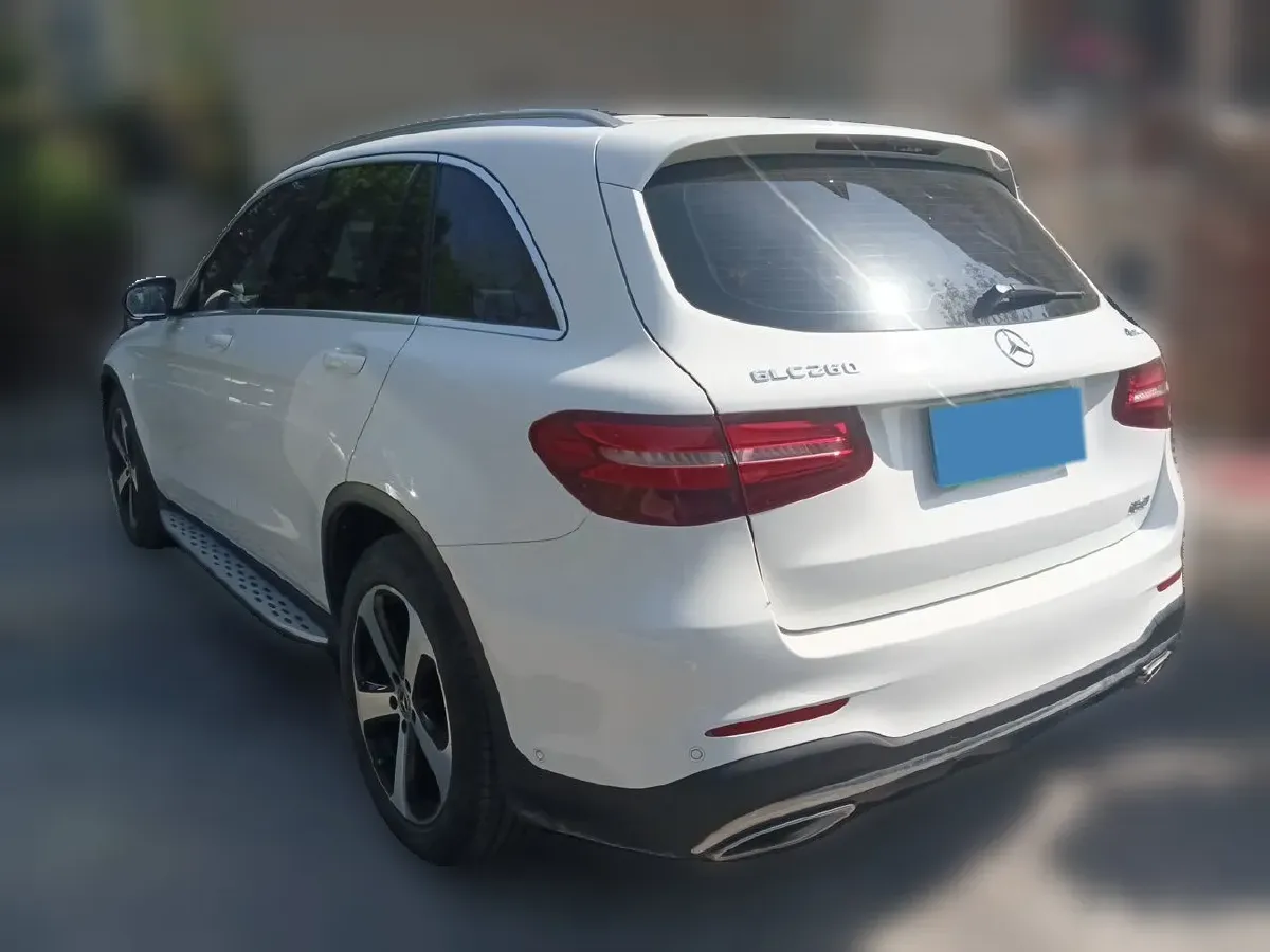 2018 Mercedes-Benz GLC Class 2.0T 211HP L4 9AT,autocango,china used car exporter,china ev exporter,chinese used car exporter,chinese used ev exporter