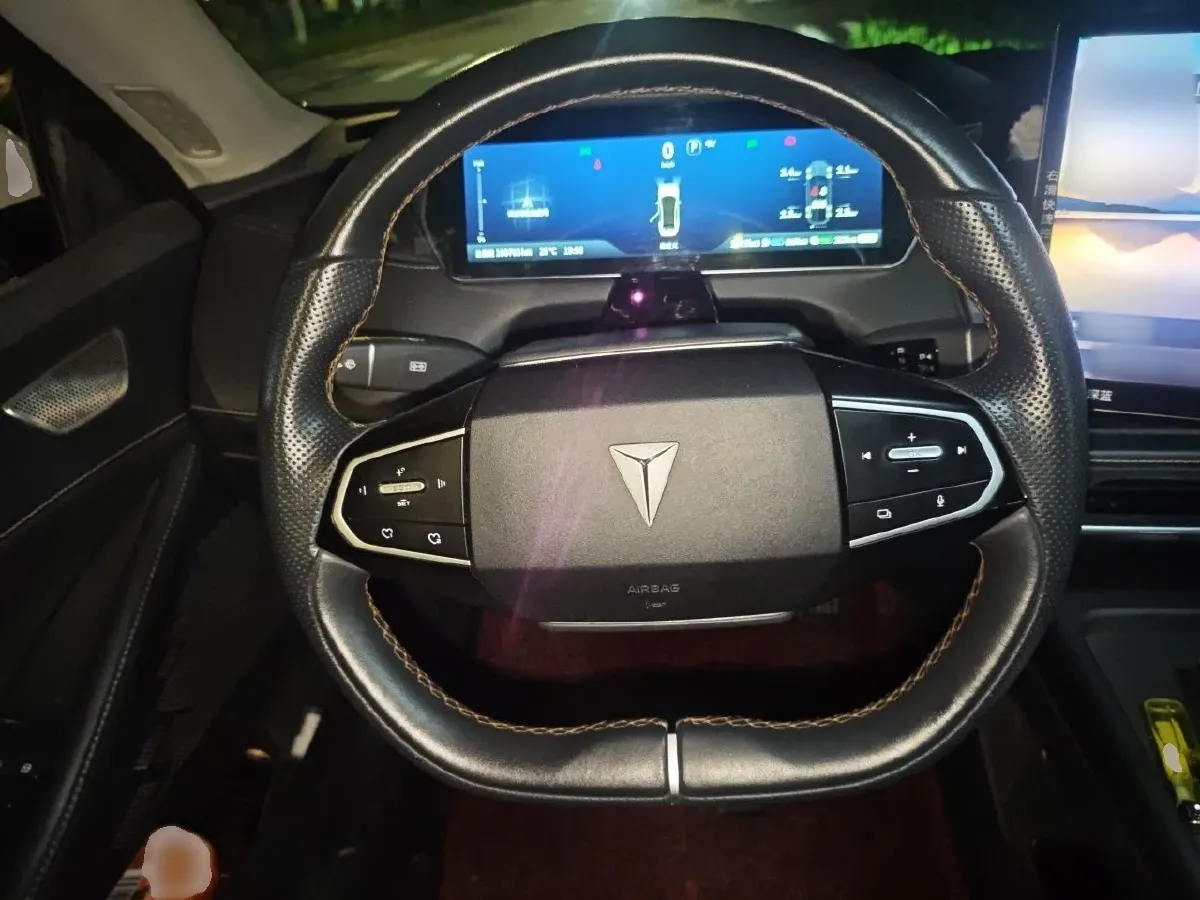 2022 Deepal SL03 Range Extended 95HP REEV 28.39KWH,autocango,china used car exporter,china ev exporter,chinese used car exporter,chinese used ev exporter