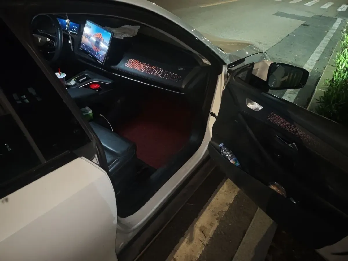 2022 Deepal SL03 Range Extended 95HP REEV 28.39KWH,autocango,china used car exporter,china ev exporter,chinese used car exporter,chinese used ev exporter