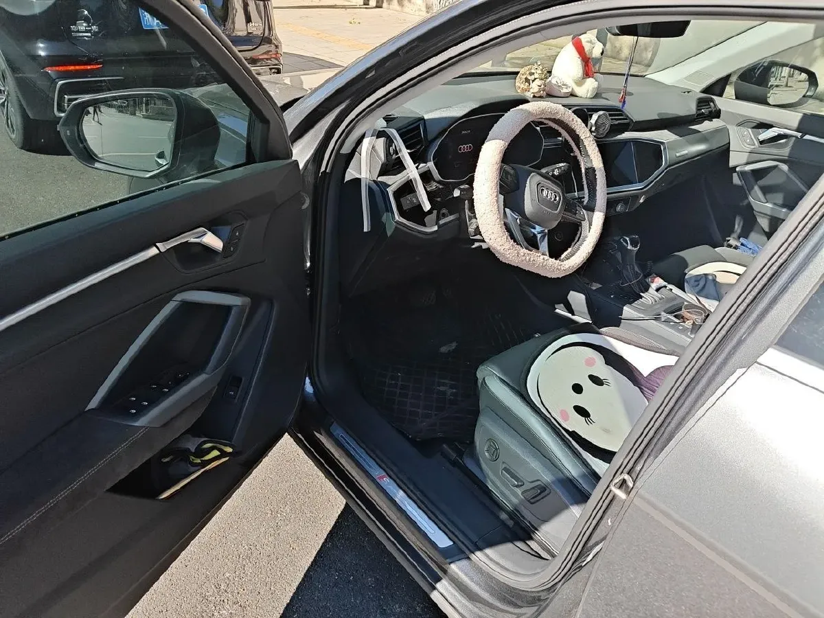 2020 Audi Q3 Sportback 2.0T 186HP L4 7DCT,autocango,china used car exporter,china ev exporter,chinese used car exporter,chinese used ev exporter