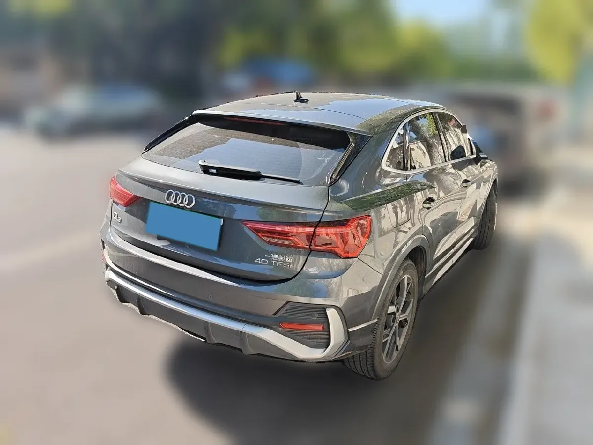 2020 Audi Q3 Sportback 2.0T 186HP L4 7DCT,autocango,china used car exporter,china ev exporter,chinese used car exporter,chinese used ev exporter