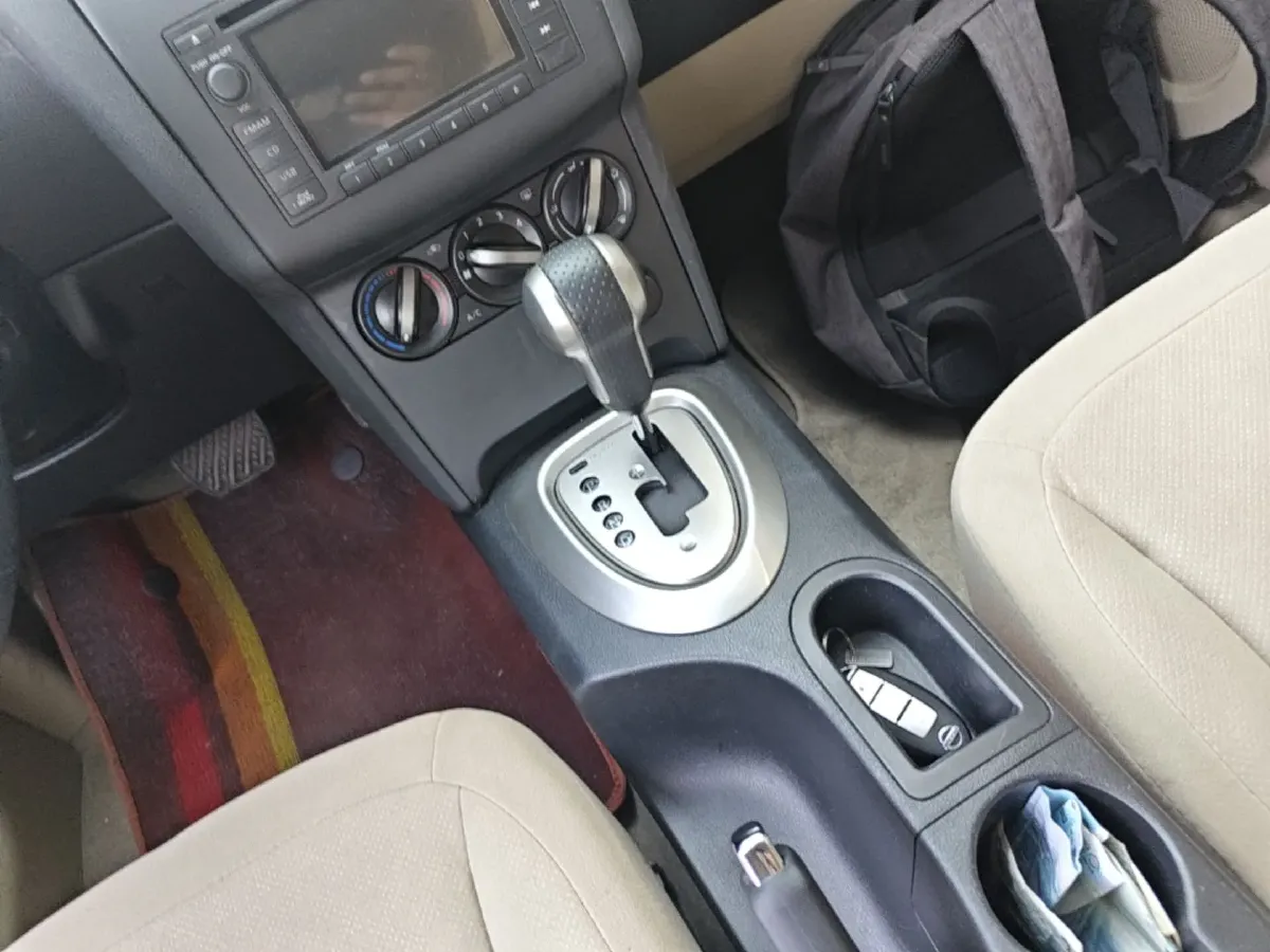 2015 Nissan Qashqai 2.0L 144HP L4 CVT,autocango,china used car exporter,china ev exporter,chinese used car exporter,chinese used ev exporter