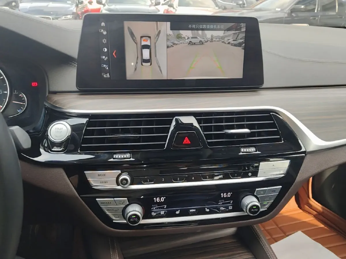 2018 BMW 5 Series 2.0T 252HP L4 8AT,autocango,china used car exporter,china ev exporter,chinese used car exporter,chinese used ev exporter