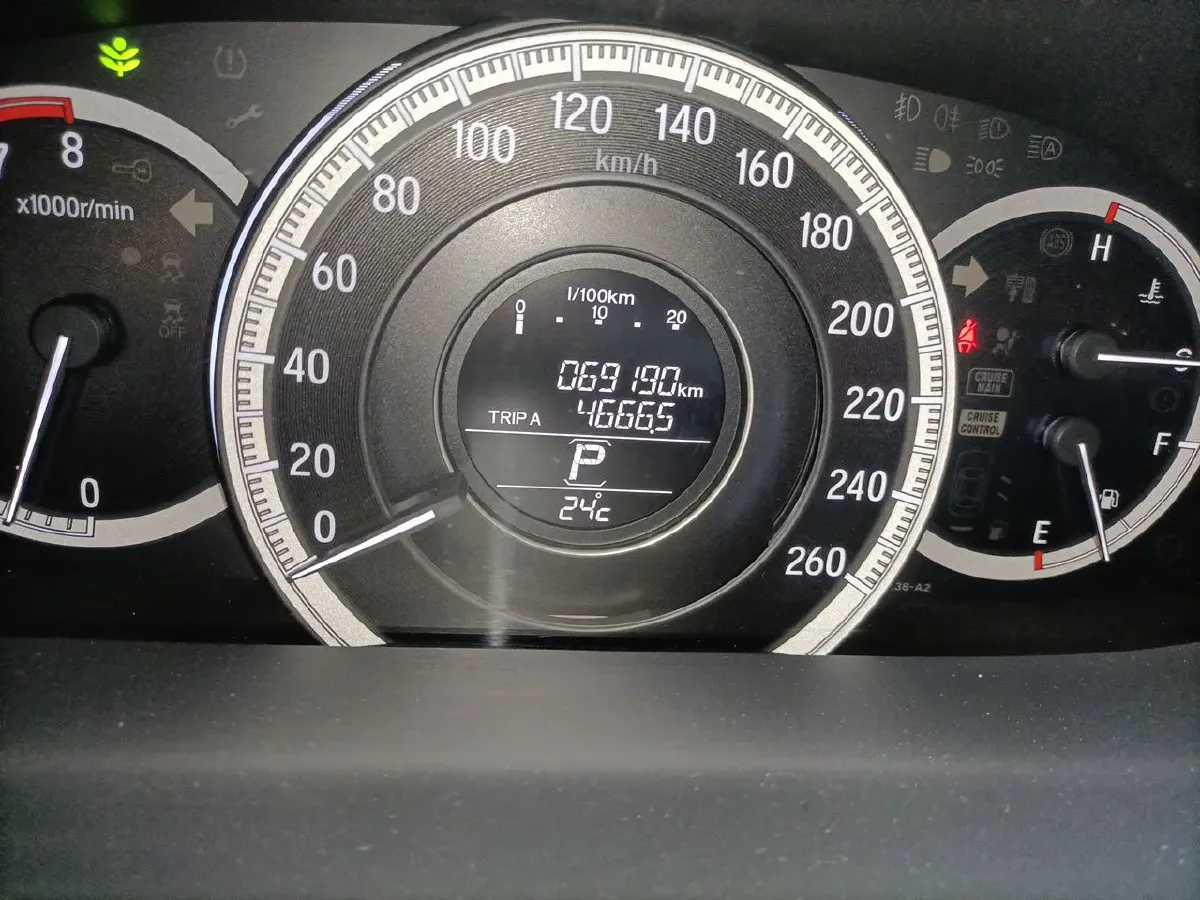 2016 Honda Accord 2.0L 155HP L4 CVT,autocango,china used car exporter,china ev exporter,chinese used car exporter,chinese used ev exporter