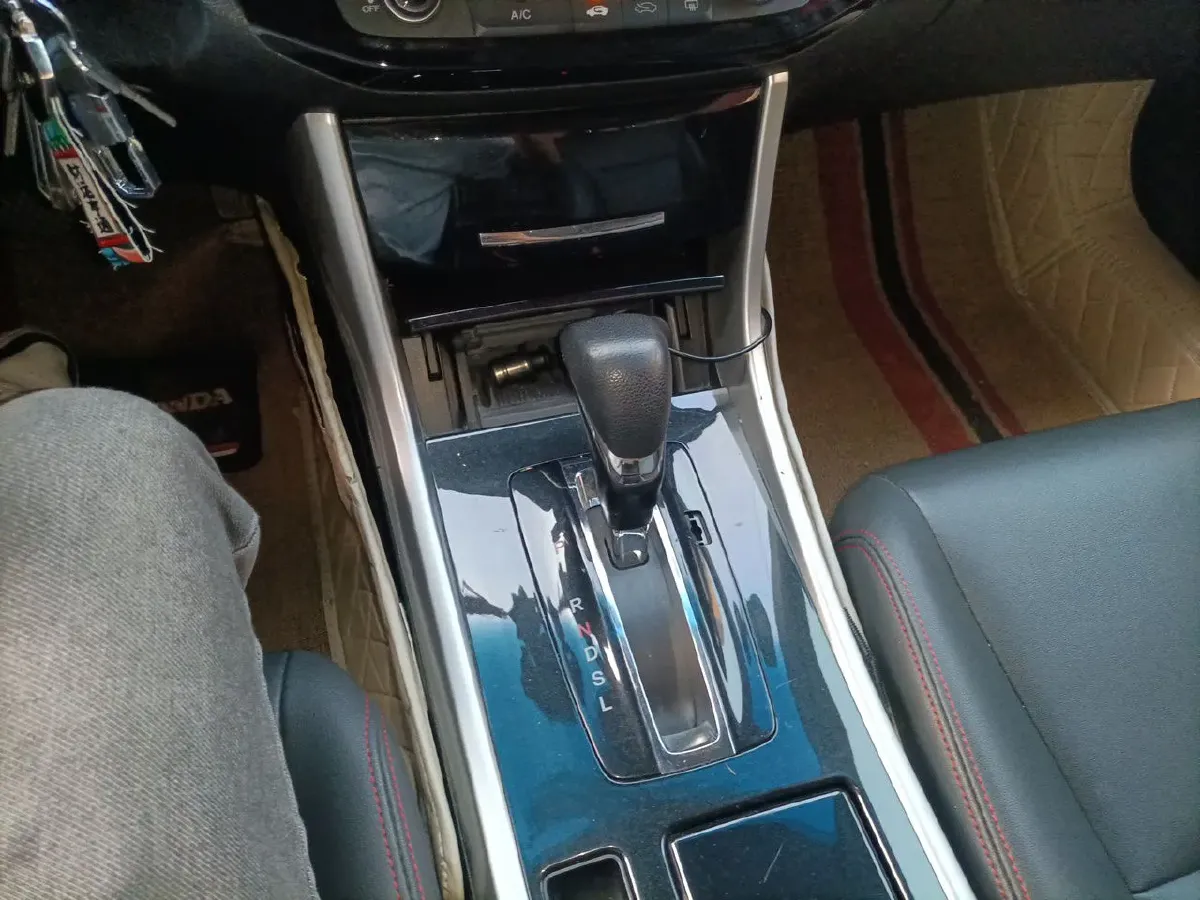 2016 Honda Accord 2.0L 155HP L4 CVT,autocango,china used car exporter,china ev exporter,chinese used car exporter,chinese used ev exporter