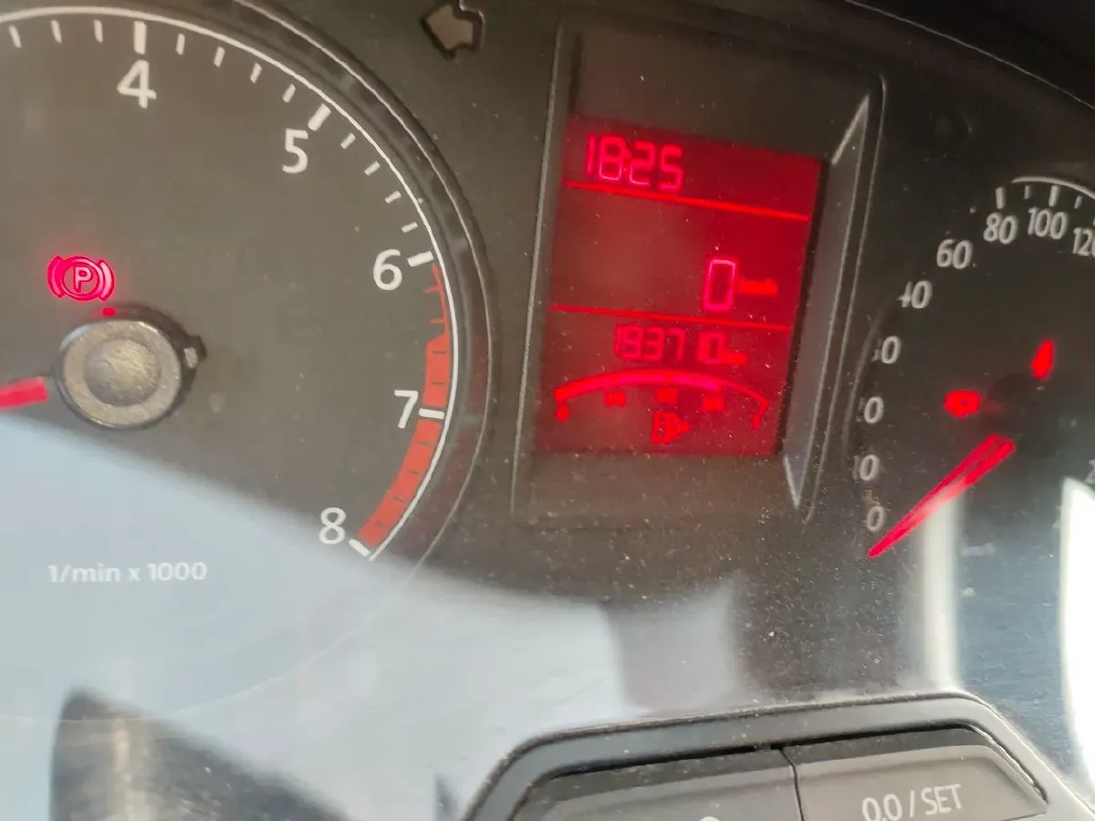 2013 Volkswagen Jetta 1.6L 110HP L4 5MT,autocango,china used car exporter,china ev exporter,chinese used car exporter,chinese used ev exporter
