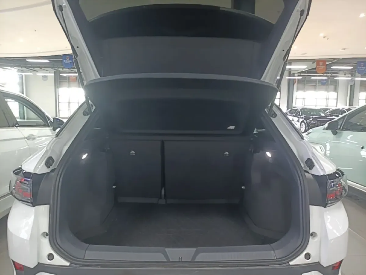 2024 Volkswagen ID.4 Crozz BEV 55.7KWH,autocango,china used car exporter,china ev exporter,chinese used car exporter,chinese used ev exporter