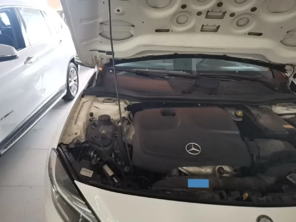 2016 Mercedes-Benz GLA Class 1.6T 156HP L4 7DCT,autocango,china used car exporter,china ev exporter,chinese used car exporter,chinese used ev exporter