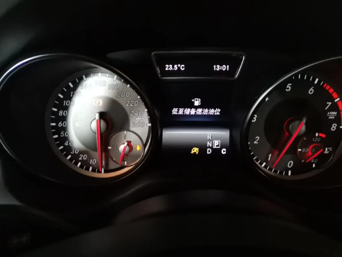 2016 Mercedes-Benz GLA Class 1.6T 156HP L4 7DCT,autocango,china used car exporter,china ev exporter,chinese used car exporter,chinese used ev exporter