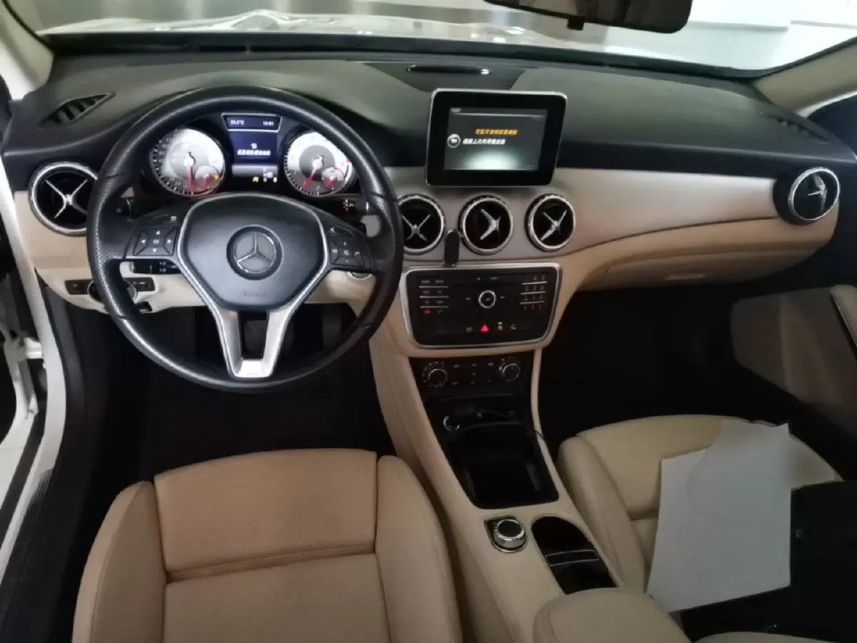 2016 Mercedes-Benz GLA Class 1.6T 156HP L4 7DCT,autocango,china used car exporter,china ev exporter,chinese used car exporter,chinese used ev exporter