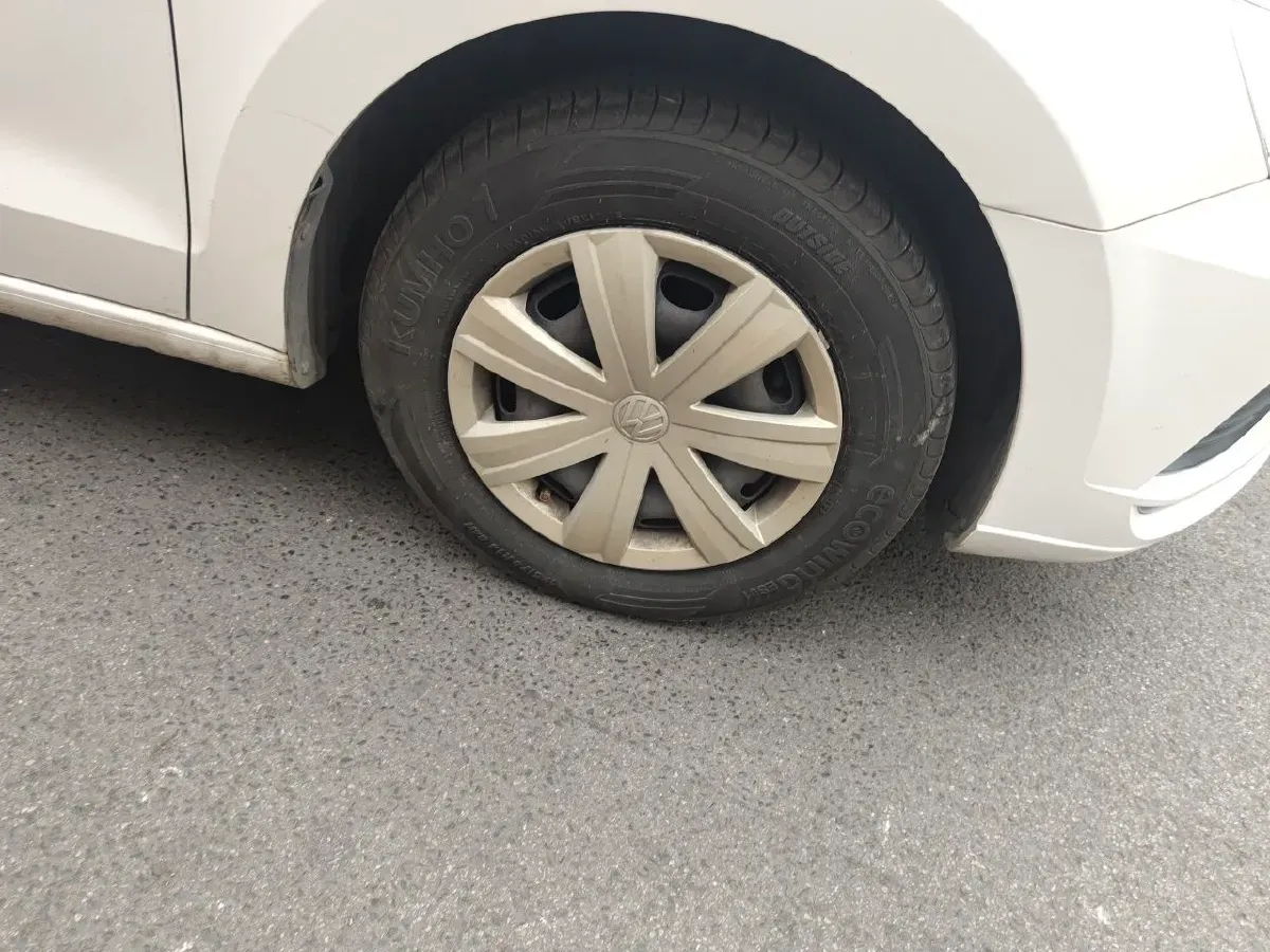 2017 Volkswagen Jetta 1.4L 90HP L4 5MT,autocango,china used car exporter,china ev exporter,chinese used car exporter,chinese used ev exporter