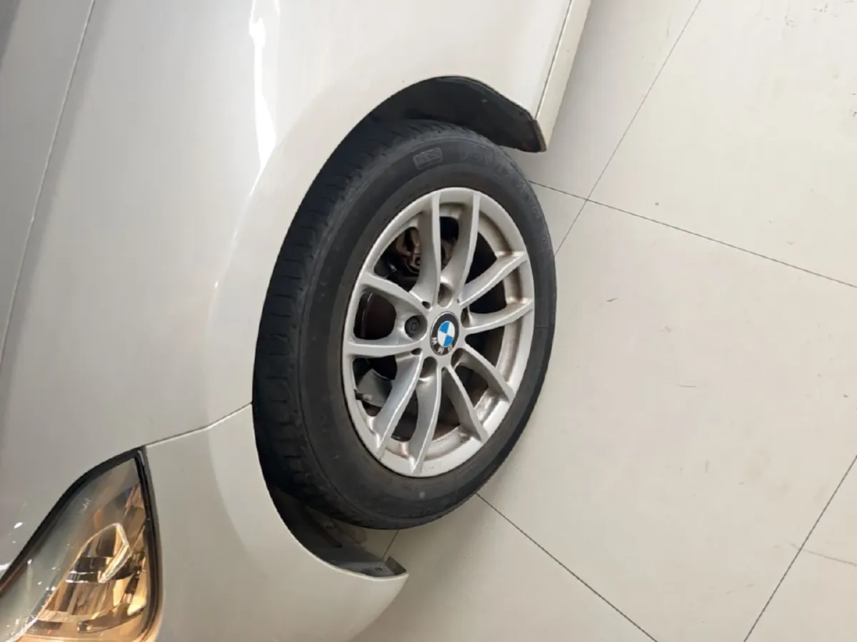 2016 BMW 1 Series 1.5T 136HP L3 8AT,autocango,china used car exporter,china ev exporter,chinese used car exporter,chinese used ev exporter