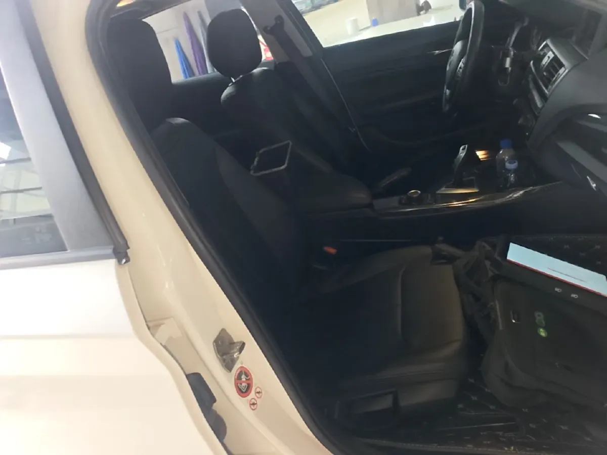 2016 BMW 1 Series 1.5T 136HP L3 8AT,autocango,china used car exporter,china ev exporter,chinese used car exporter,chinese used ev exporter