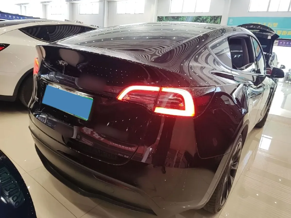 2022 Tesla Model Y BEV 60KWH,autocango,china used car exporter,china ev exporter,chinese used car exporter,chinese used ev exporter