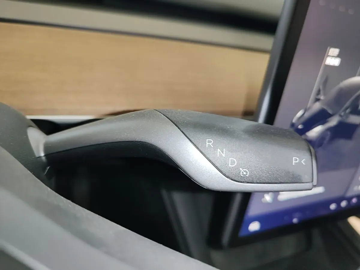 2022 Tesla Model Y BEV 60KWH,autocango,china used car exporter,china ev exporter,chinese used car exporter,chinese used ev exporter