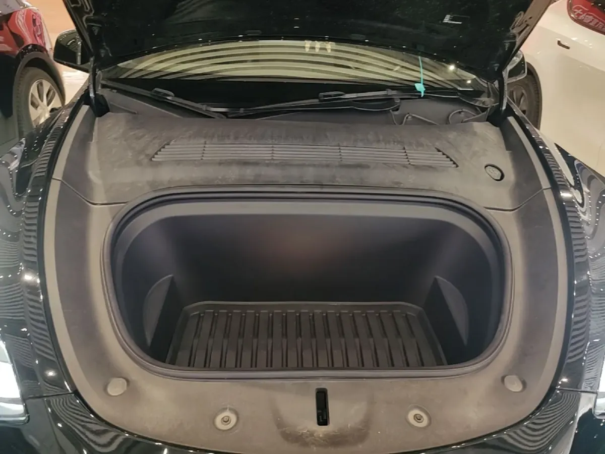 2022 Tesla Model Y BEV 60KWH,autocango,china used car exporter,china ev exporter,chinese used car exporter,chinese used ev exporter