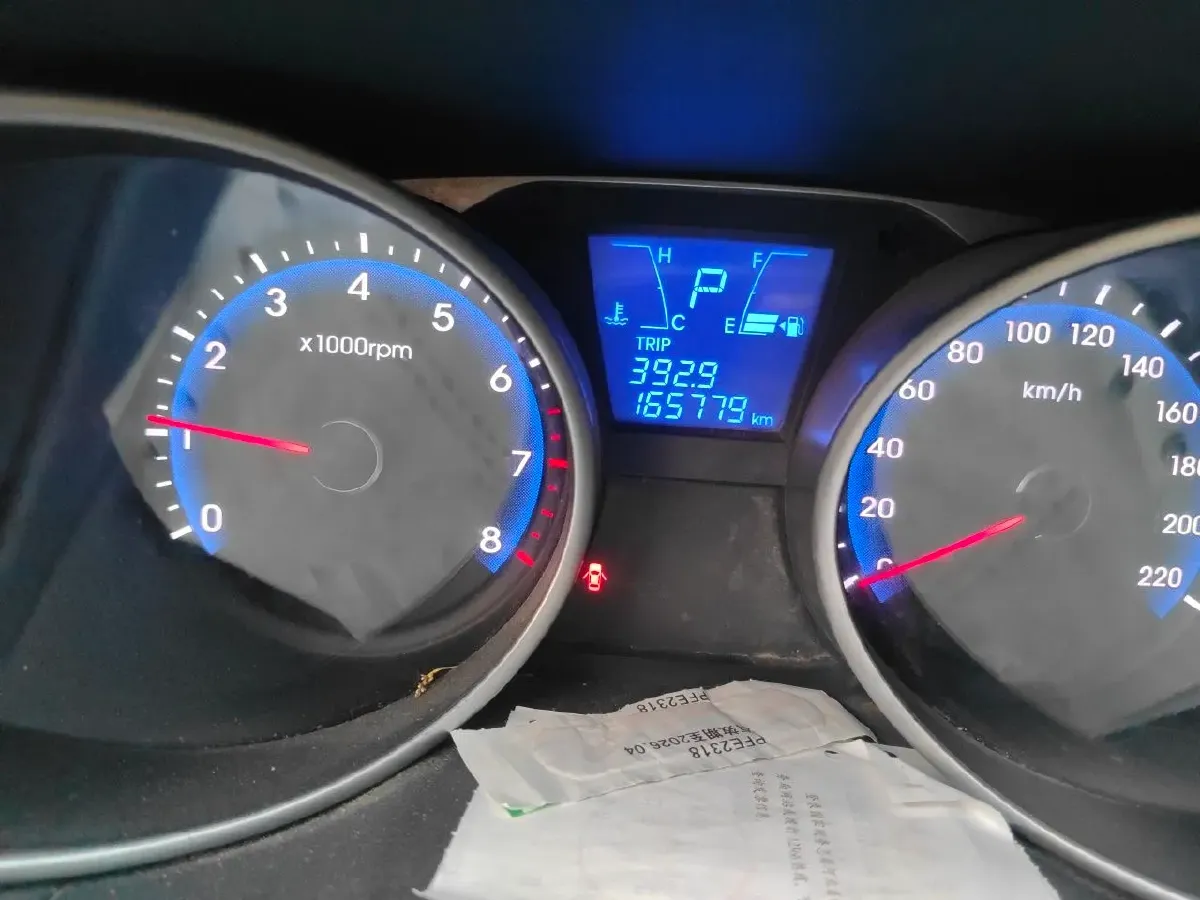 2013 Hyundai ix35 2.0L 165HP L4 6AT,autocango,china used car exporter,china ev exporter,chinese used car exporter,chinese used ev exporter