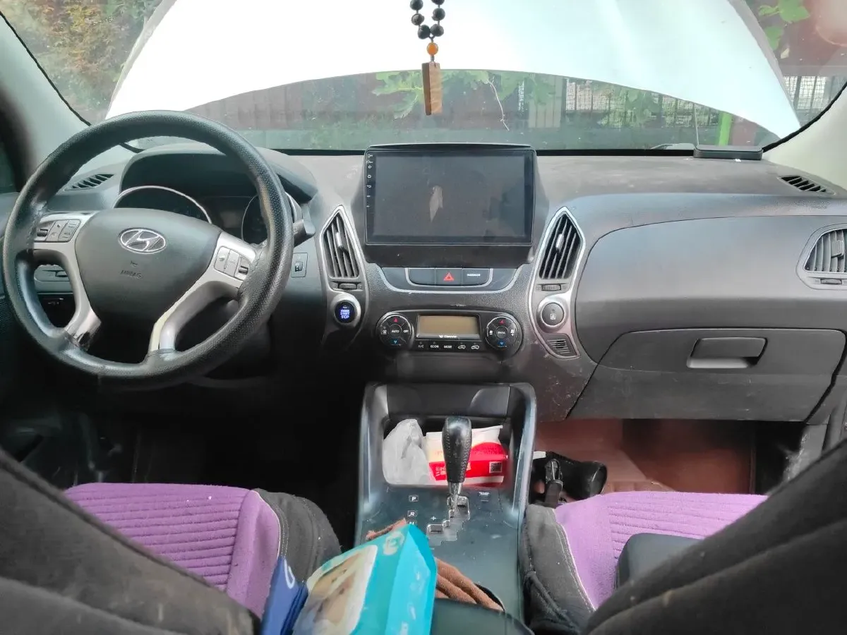 2013 Hyundai ix35 2.0L 165HP L4 6AT,autocango,china used car exporter,china ev exporter,chinese used car exporter,chinese used ev exporter