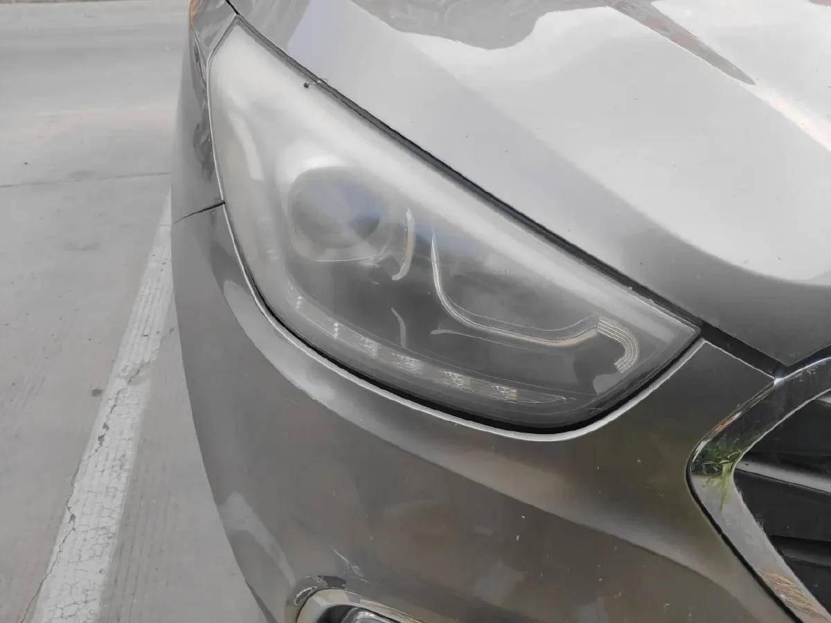 2013 Hyundai ix35 2.0L 165HP L4 6AT,autocango,china used car exporter,china ev exporter,chinese used car exporter,chinese used ev exporter