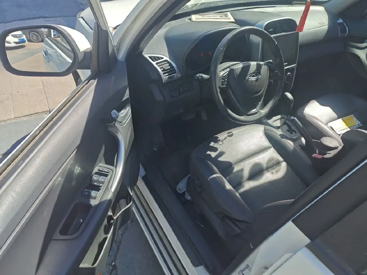 2015 Chery Tiggo 3 1.6L 126HP L4 CVT,autocango,china used car exporter,china ev exporter,chinese used car exporter,chinese used ev exporter